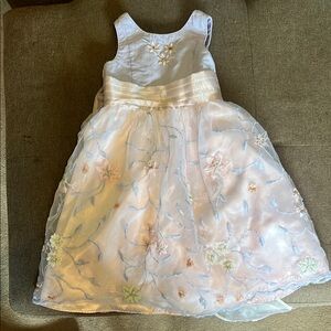 Laura Ashley Cream Sleeveless A-Line Dress for Weddings